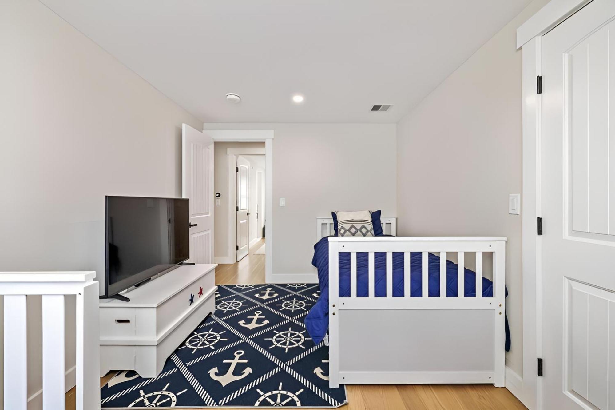 Renovated & Sophisticated Home Near Beach & Shops! Barnstable Eksteriør billede