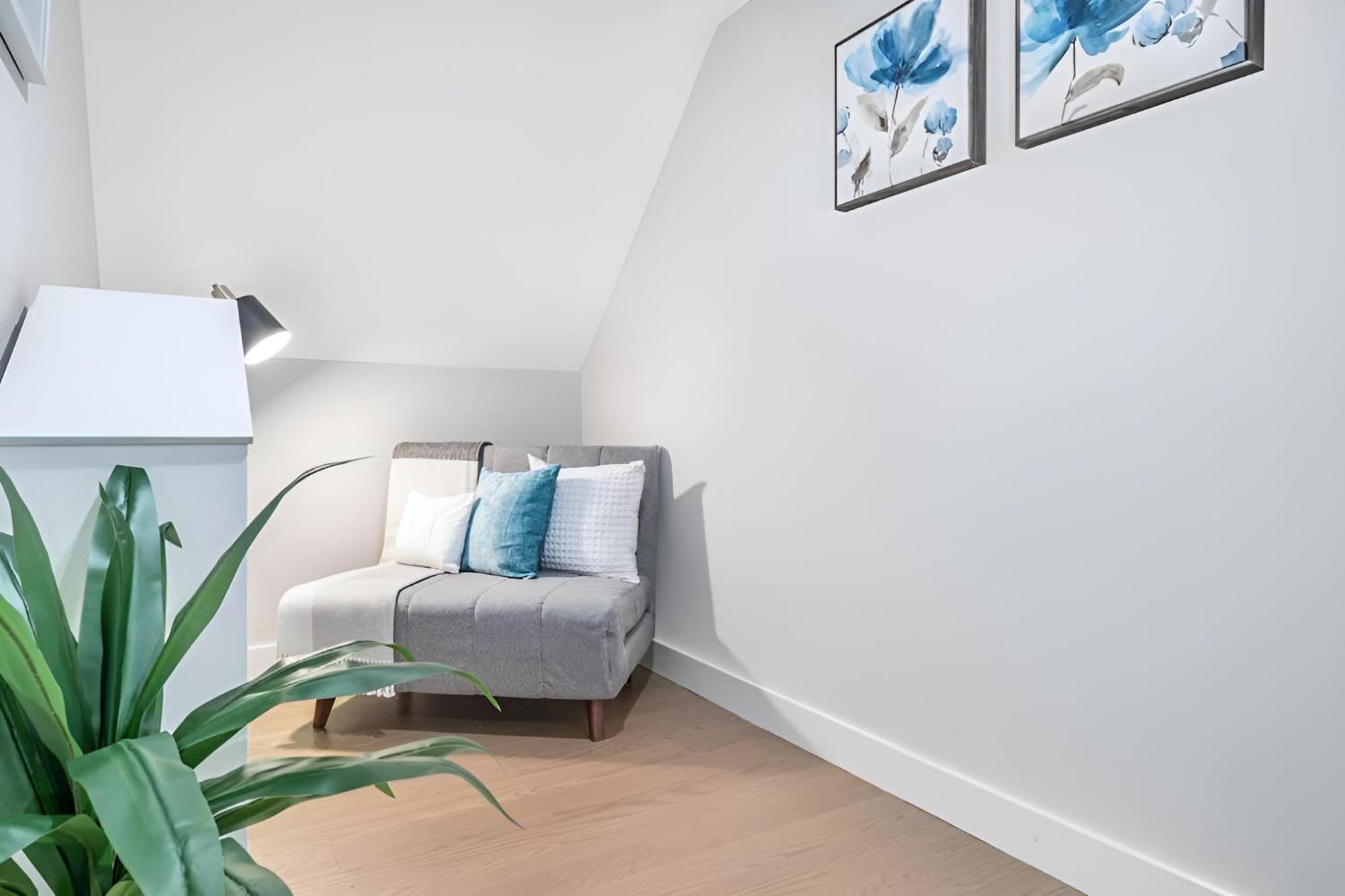 Renovated & Sophisticated Home Near Beach & Shops! Barnstable Eksteriør billede