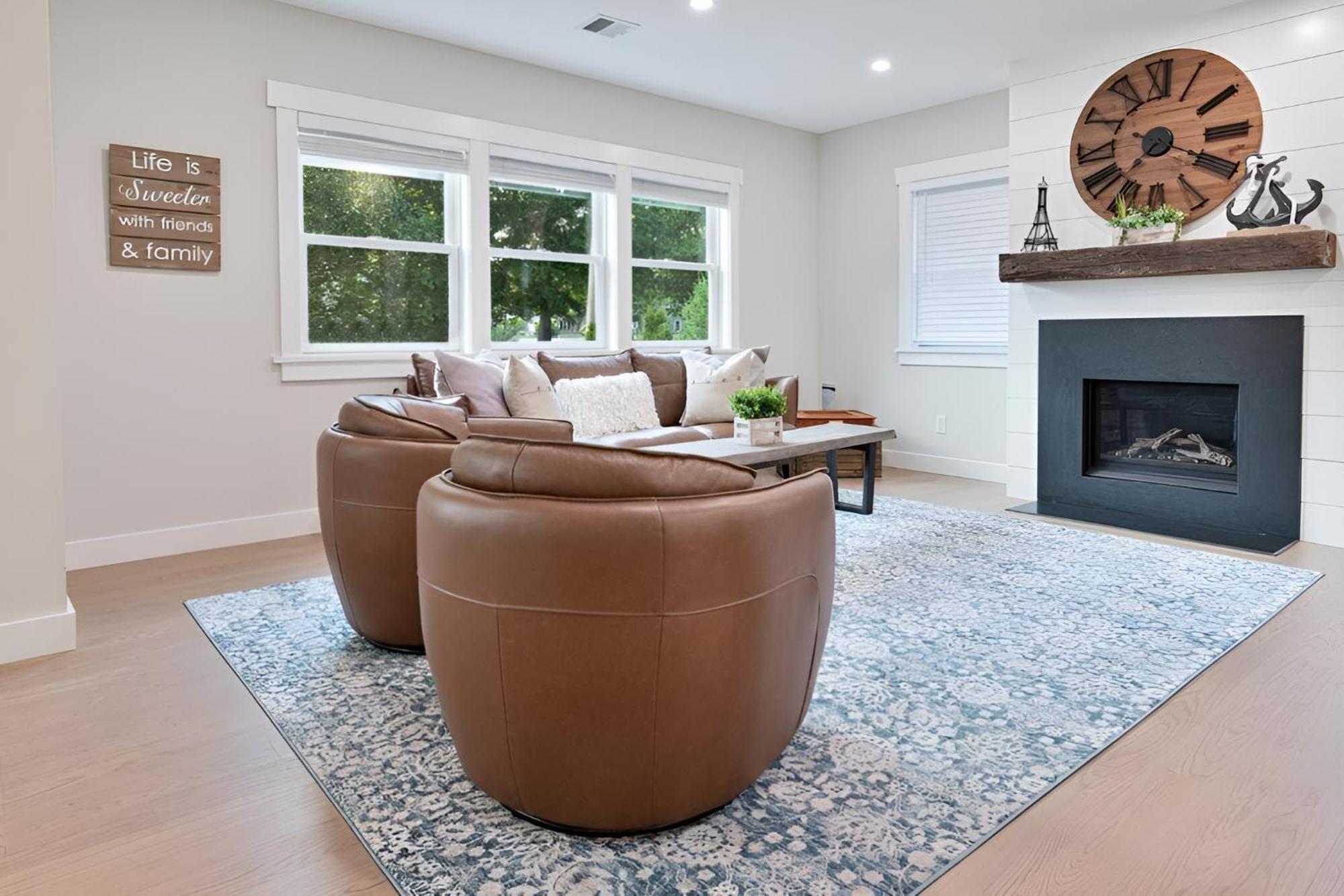 Renovated & Sophisticated Home Near Beach & Shops! Barnstable Eksteriør billede